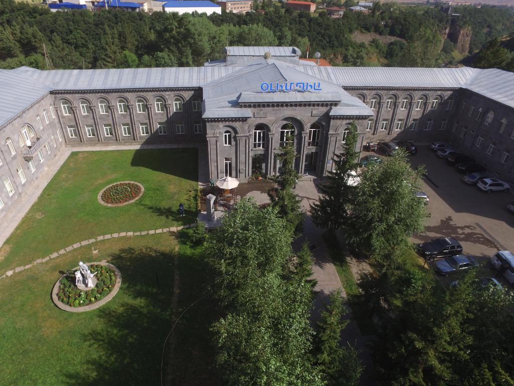 Jermuk Olympia Sanatorium Hotel Exterior photo